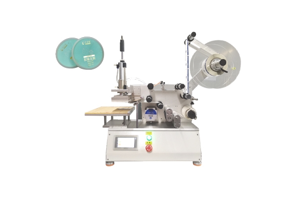 即食桃膠半自動平面貼標(biāo)機